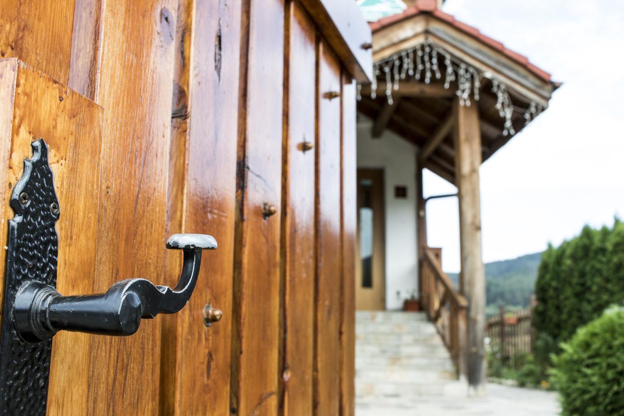 Boutique Hotel The White Pine Samokov Exteriér fotografie
